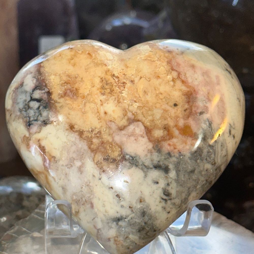 🔥SALE🔥 Crazy Lace Agate Crystal Heart Carving!